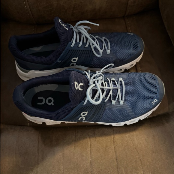 On Running Men's Navy Athletic Shoes - Picture 3 of 3